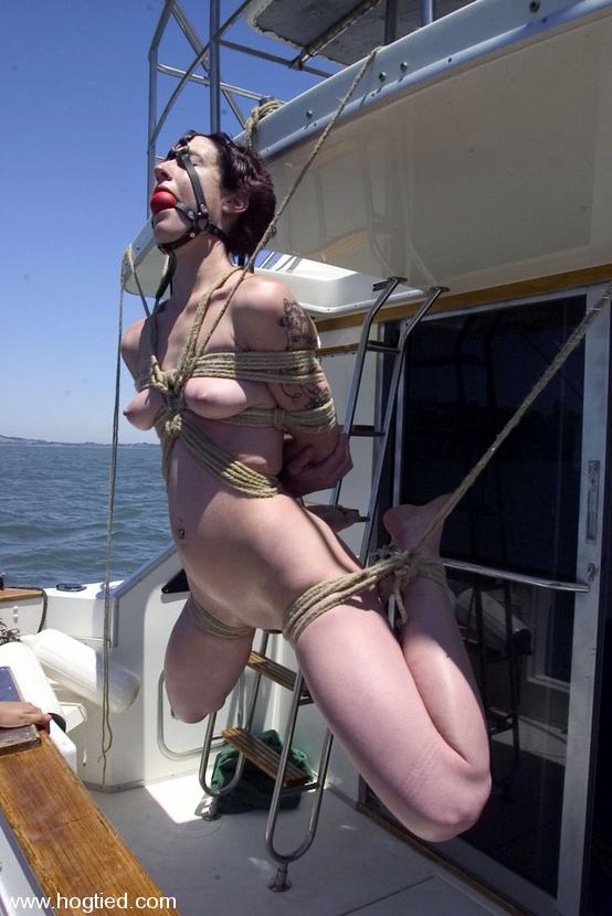 Sexy Boat Nude - Nude bondage on a boat - Pics and galleries