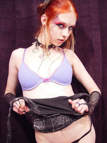 There is no doubt that gothic and alt porn with Liz Vicious is by far the most interesting.