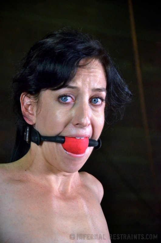Gagged brunette Elise Graves with small boobs is whipped so hard that her p...